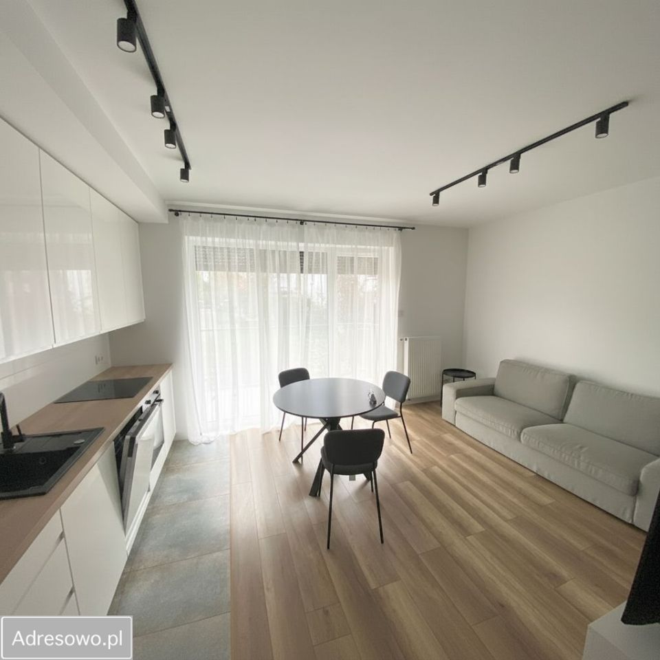 Mieszkanie 2-pokojowe Katowice Panewniki, ul. Bałtycka. Zdjęcie 1