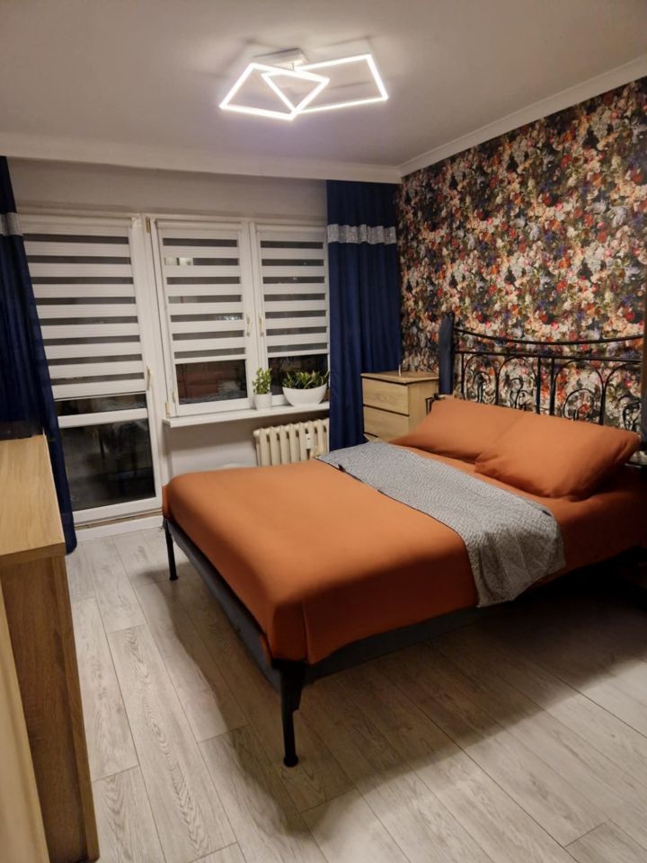 Mieszkanie 3-pokojowe Częstochowa Północ, ul. Gombrowicza. Zdjęcie 2