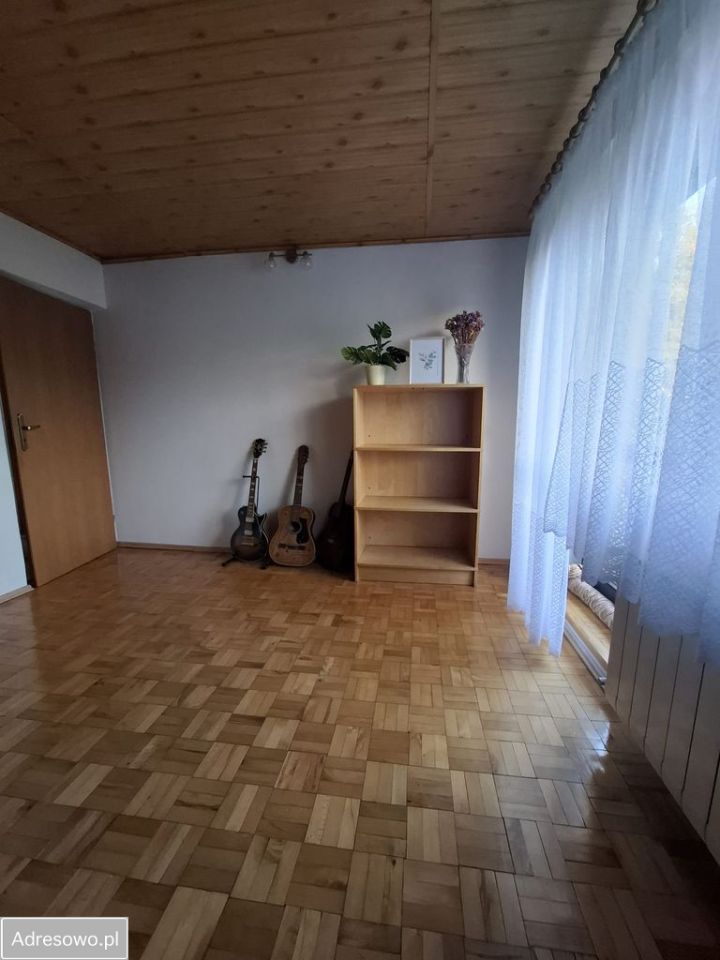 dom wolnostojący, 7 pokoi Bujaków. Zdjęcie 3