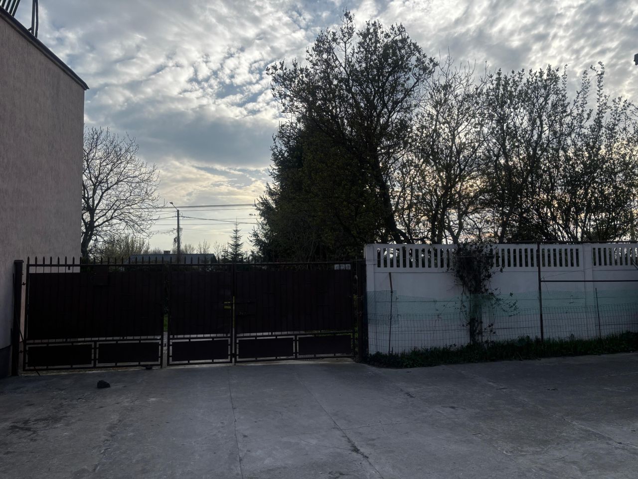 dom wolnostojący, 3 pokoje Oficjałów. Zdjęcie 7