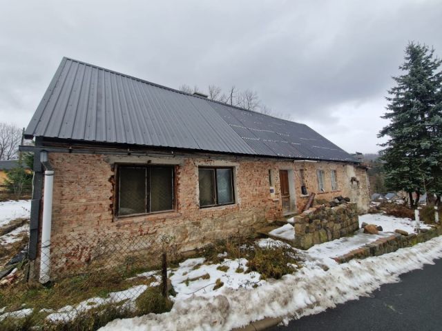 dom wolnostojący, 5 pokoi Jelenia Góra Jagniątków, ul. Myśliwska. Zdjęcie 2