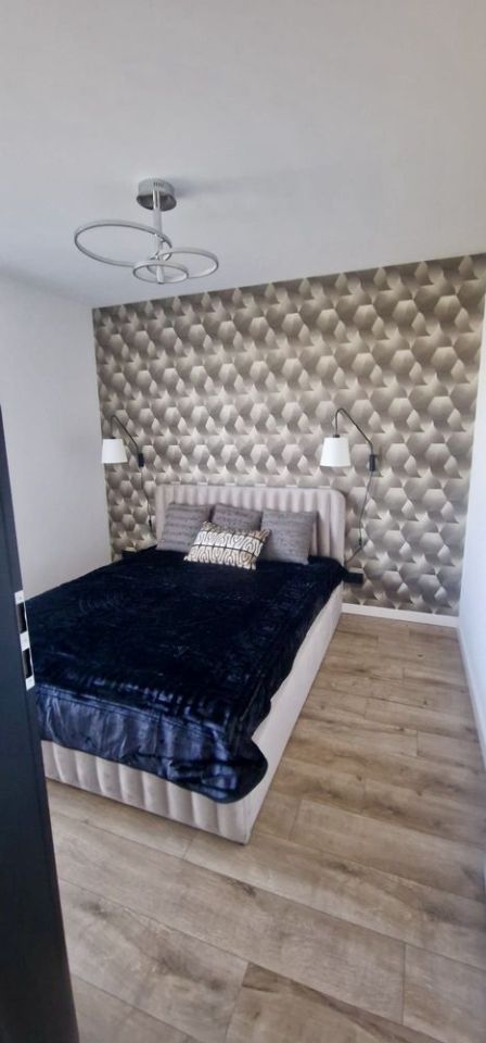 Mieszkanie 3-pokojowe Ostrów. Zdjęcie 4