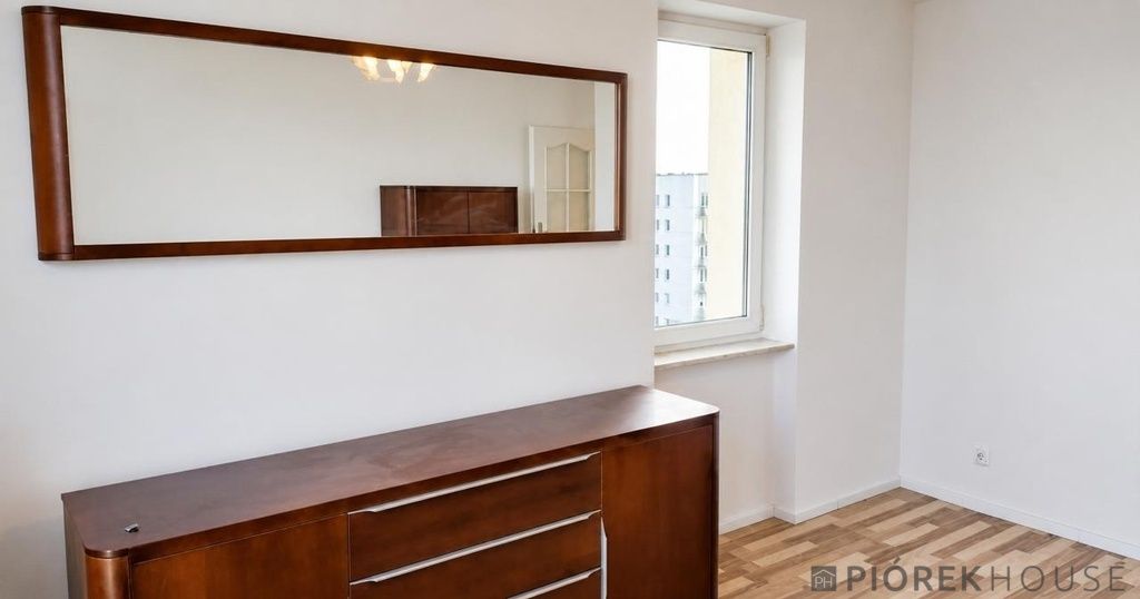 Mieszkanie 3-pokojowe Warszawa Saska Kępa, ul. Międzynarodowa. Zdjęcie 2
