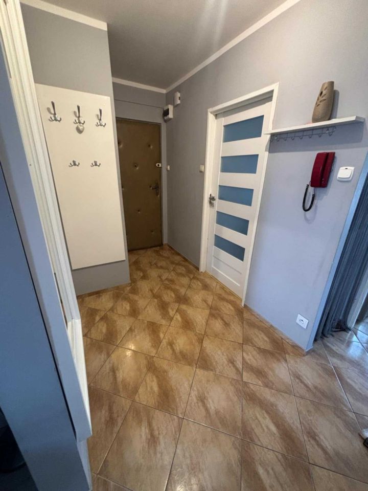 Mieszkanie 3-pokojowe Gniezno, os. Jagiellońskie. Zdjęcie 2