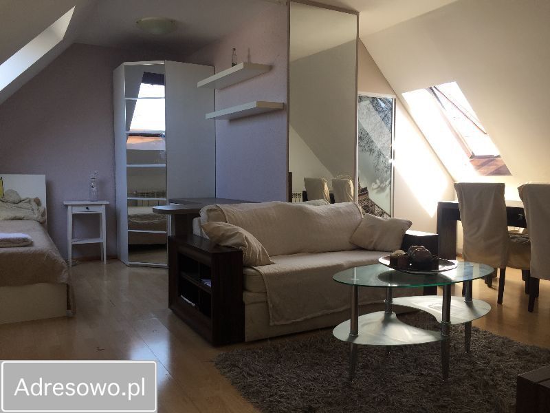 Mieszkanie 2-pokojowe Kraków Kurdwanów, ul. Marii i Bolesława Wysłouchów. Zdjęcie 3