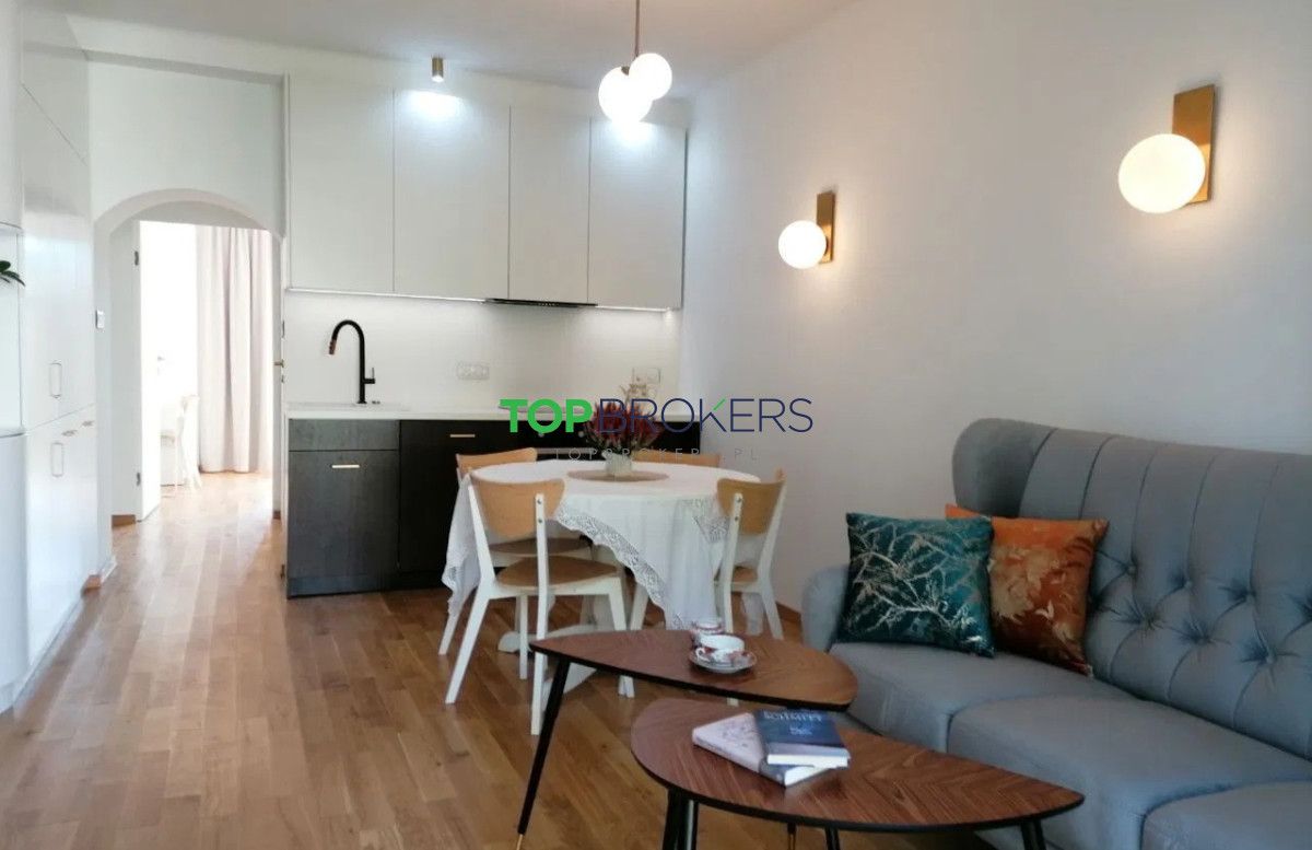 Mieszkanie 3-pokojowe Warszawa Śródmieście, ul. Orla. Zdjęcie 3