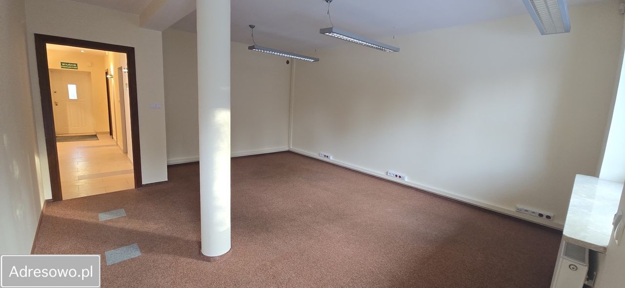 Biuro Warszawa Bielany, ul. Jowisza. Zdjęcie 1