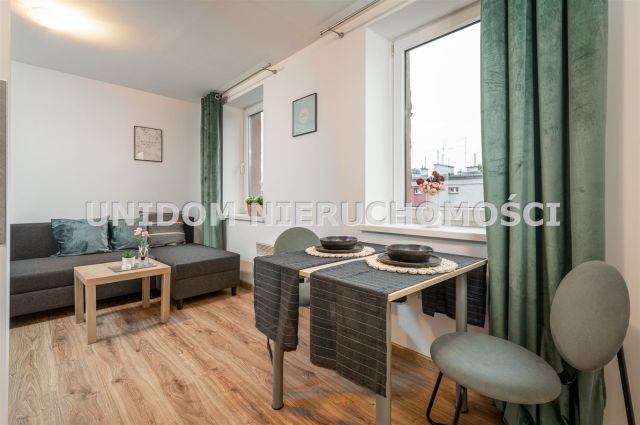 Mieszkanie 2-pokojowe Chorzów, ul. Jana Karola Chodkiewicza. Zdjęcie 2