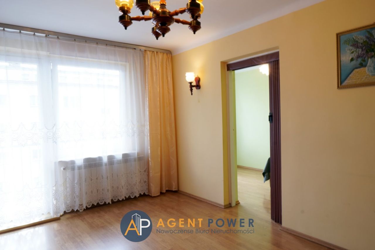 Mieszkanie 3-pokojowe Miechów, os. Osiedle Parkowe. Zdjęcie 3