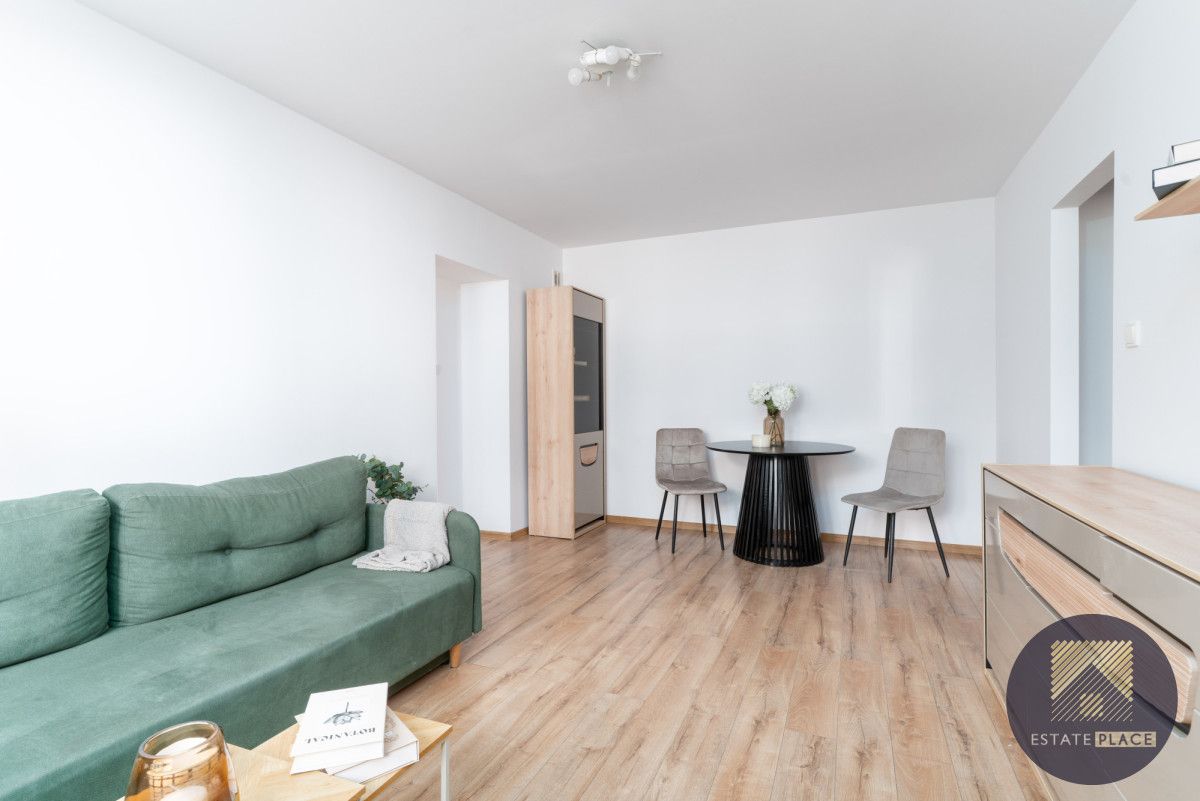 Mieszkanie 3-pokojowe Warszawa Śródmieście, ul. Mordechaja Anielewicza. Zdjęcie 3