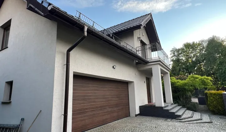 dom wolnostojący, 6 pokoi Legnica, ul. Lucjana Ziarnika