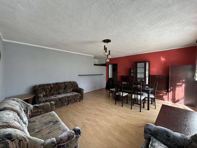 Mieszkanie 4-pokojowe Bytów, ul. Kwiatowa. Zdjęcie 1