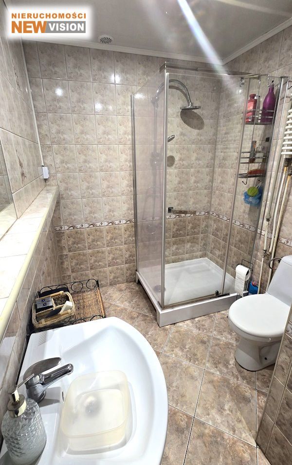 dom wolnostojący, 5 pokoi Wysoka. Zdjęcie 9