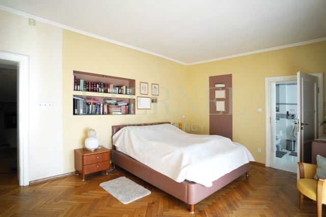 dom wolnostojący, 7 pokoi Kraków Bronowice, ul. Wojciecha Halczyna. Zdjęcie 14