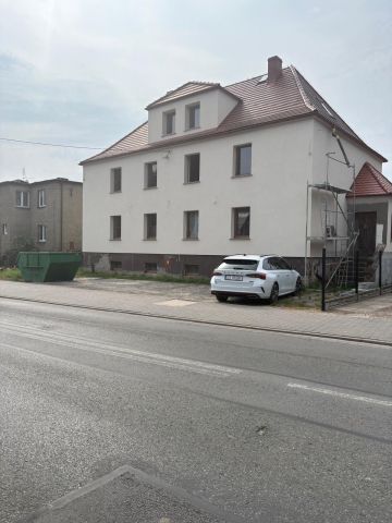 dom wolnostojący, 20 pokoi Krośnice, ul. Parkowa. Zdjęcie 1