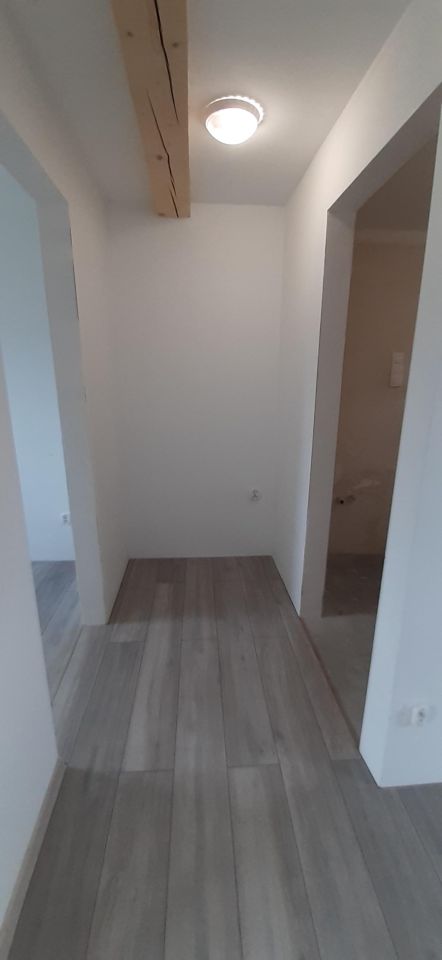 dom szeregowy, 4 pokoje Jelenia Góra Centrum, ul. Wyzwolenia Narodowego. Zdjęcie 9