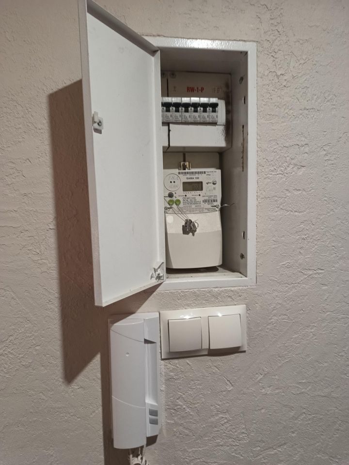 Mieszkanie 3-pokojowe Ostrowiec Świętokrzyski, os. Rosochy. Zdjęcie 10