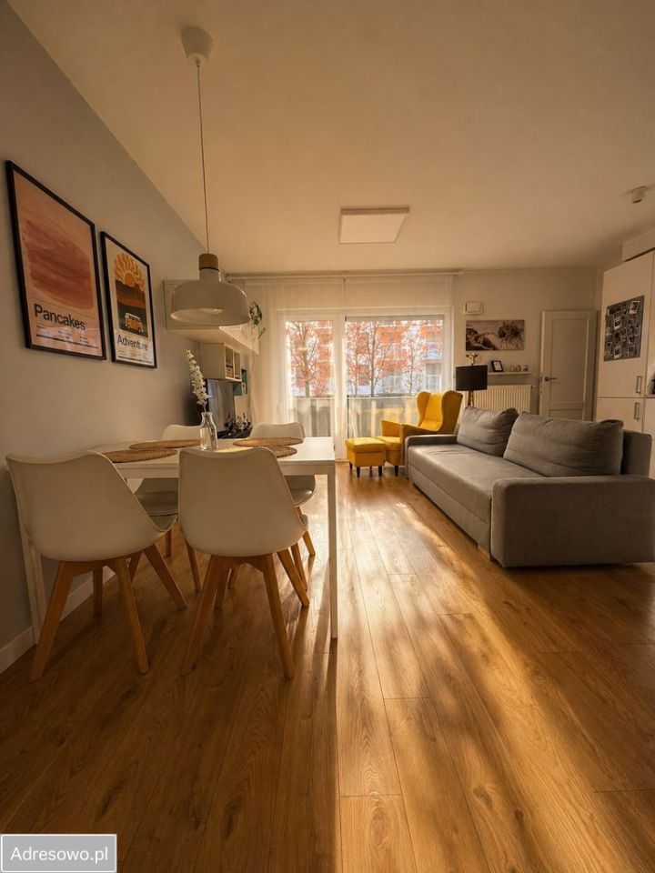 Mieszkanie 4-pokojowe Poznań Grunwald, ul. Jeleniogórska. Zdjęcie 8