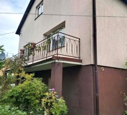 dom wolnostojący, 5 pokoi Żyrardów, ul. Bohaterów Warszawy. Zdjęcie 1