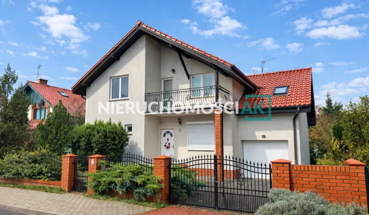 dom wolnostojący, 5 pokoi Konin, ul. Azaliowa