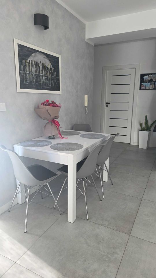 Mieszkanie 3-pokojowe Jarosław, ul. Kazimierza Skarbowskiego. Zdjęcie 3