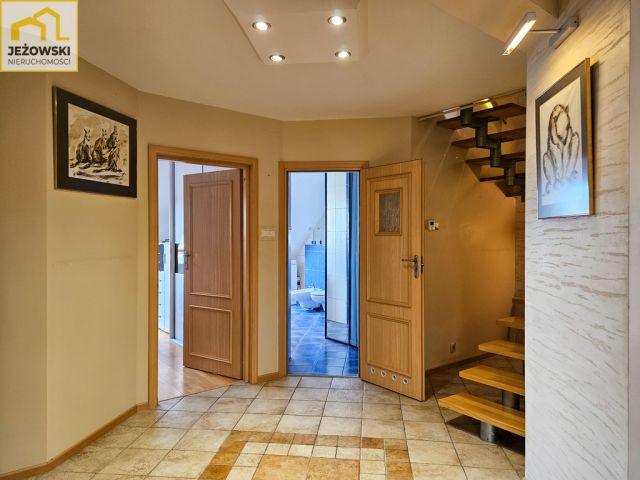 Mieszkanie 5-pokojowe Lublin, ul. Chabrowa. Zdjęcie 4