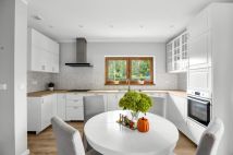 dom wolnostojący, 3 pokoje Ostrówek, ul. Szyszkowa