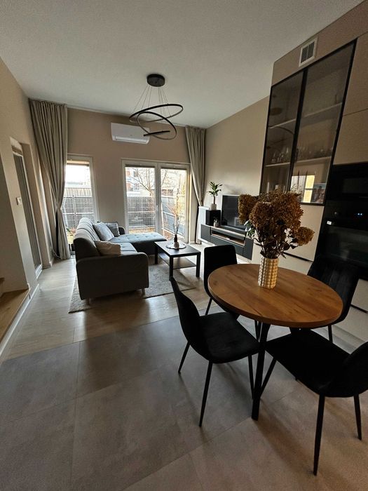 Mieszkanie 3-pokojowe Warszawa Wawer. Zdjęcie 1