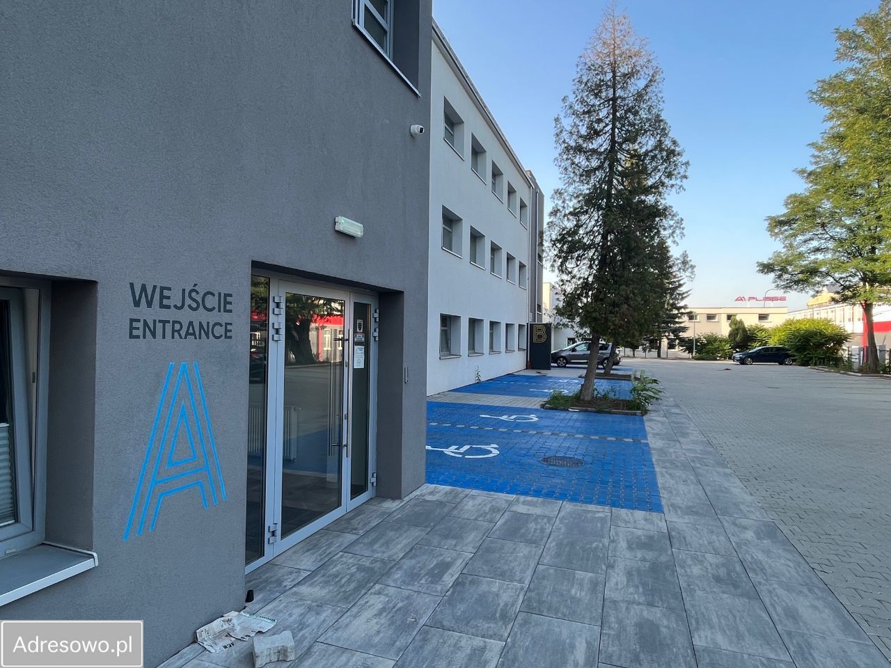 Biuro Łódź Bałuty, ul. Pojezierska. Zdjęcie 1