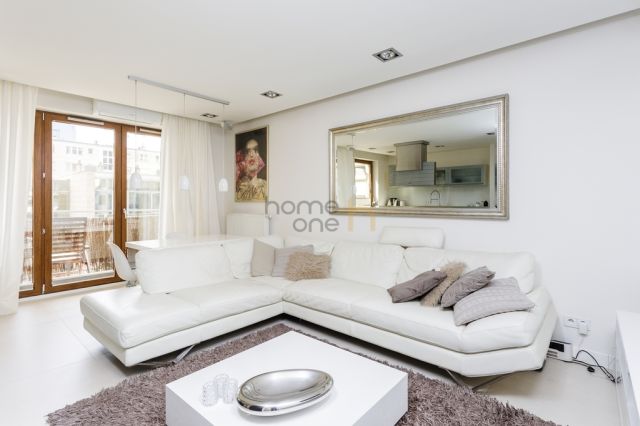 Mieszkanie 3-pokojowe Warszawa Śródmieście, ul. Sienna. Zdjęcie 1