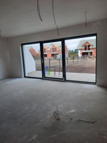 bliźniak, 5 pokoi Chrząstawa Wielka. Zdjęcie 11