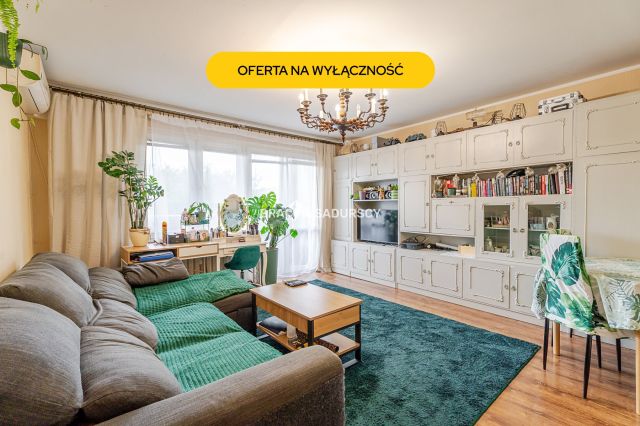 Mieszkanie 3-pokojowe Kraków Nowa Huta, os. Centrum D. Zdjęcie 1