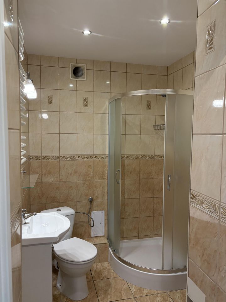 Mieszkanie 3-pokojowe Bytom Śródmieście, ul. Kazimierza Pułaskiego. Zdjęcie 5