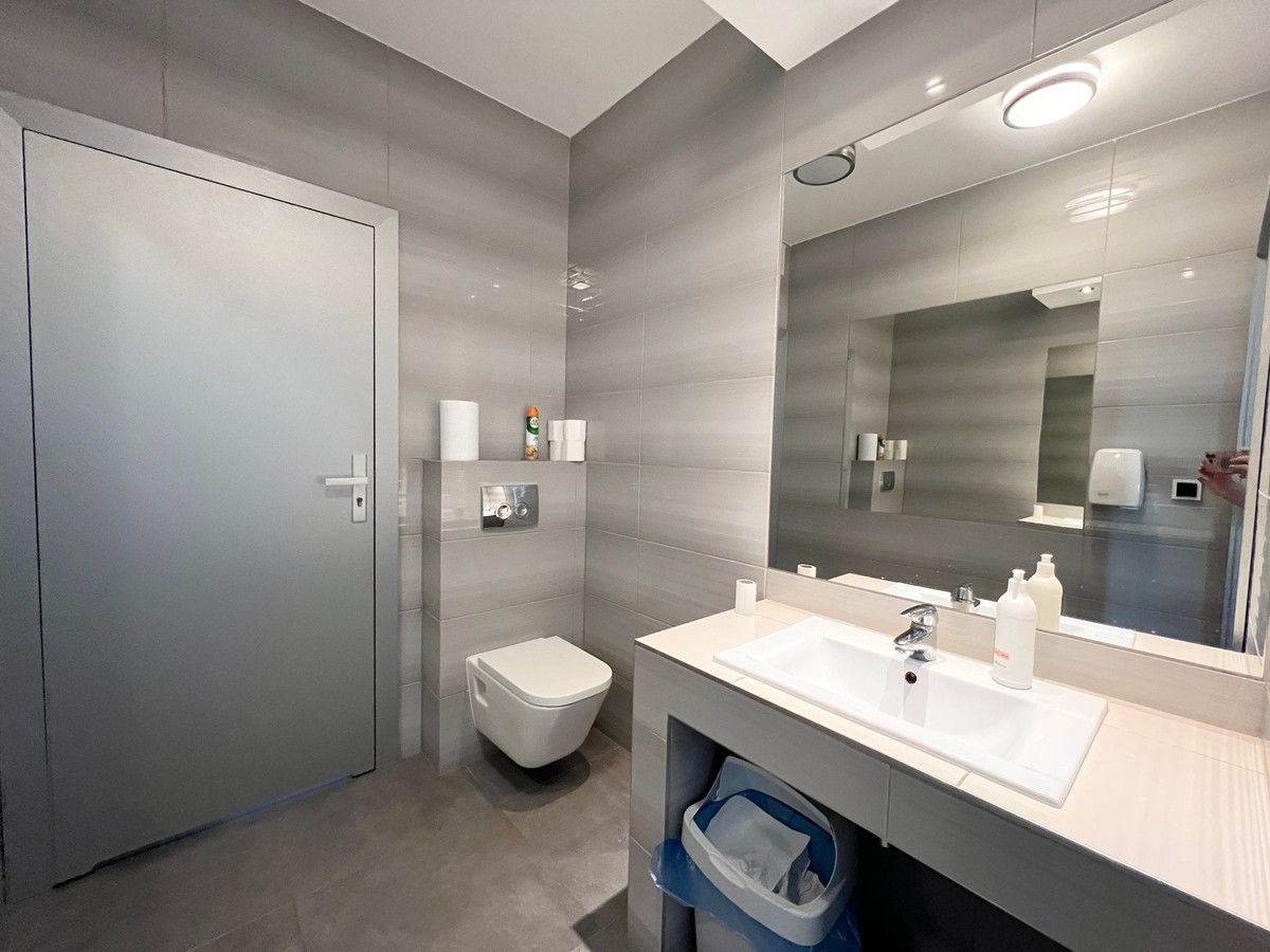 Biuro Warszawa Ursynów, al. Komisji Edukacji Narodowej. Zdjęcie 3