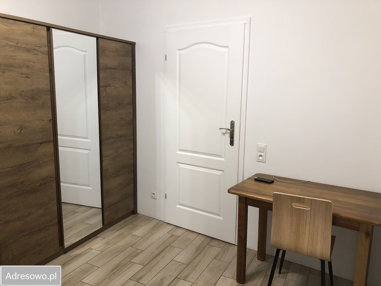 Pokój Tomaszów Mazowiecki. Zdjęcie 6