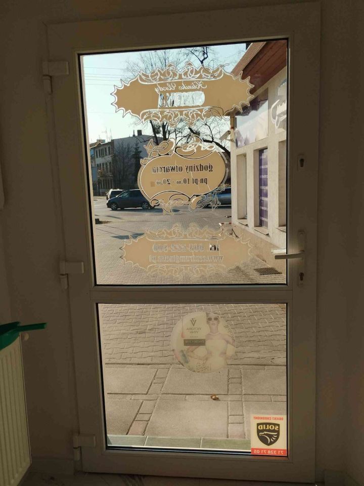 Lokal Oborniki Śląskie Centrum, ul. Marii Skłodowskiej-Curie. Zdjęcie 7