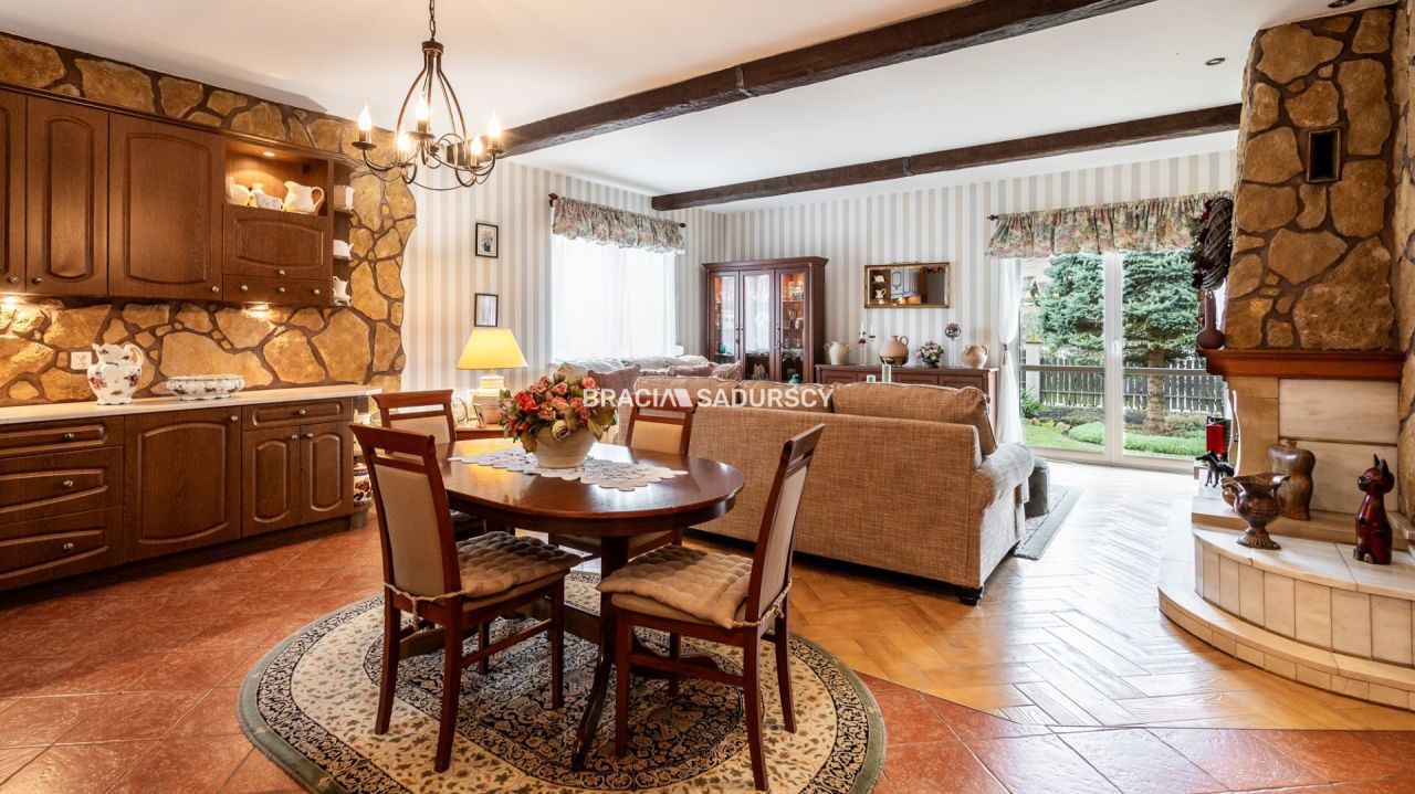 dom wolnostojący, 4 pokoje Michałowice, ul. Komora. Zdjęcie 22