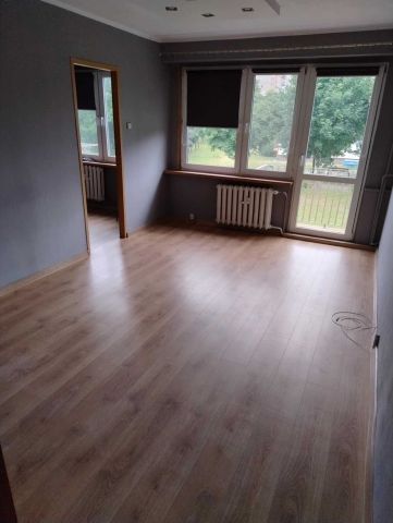 Mieszkanie 3-pokojowe Gniezno, os. Piastowskie. Zdjęcie 1