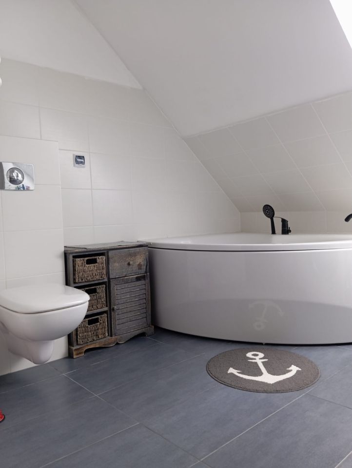 Mieszkanie 3-pokojowe Giżycko, Pasaż Portowy. Zdjęcie 13