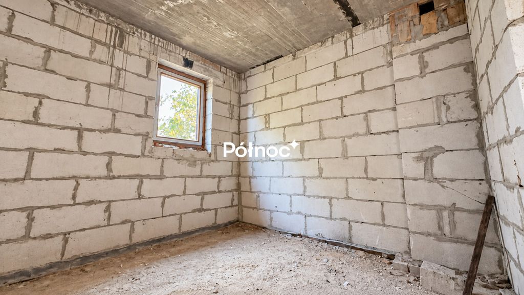 dom wolnostojący, 14 pokoi Zalutyń. Zdjęcie 11