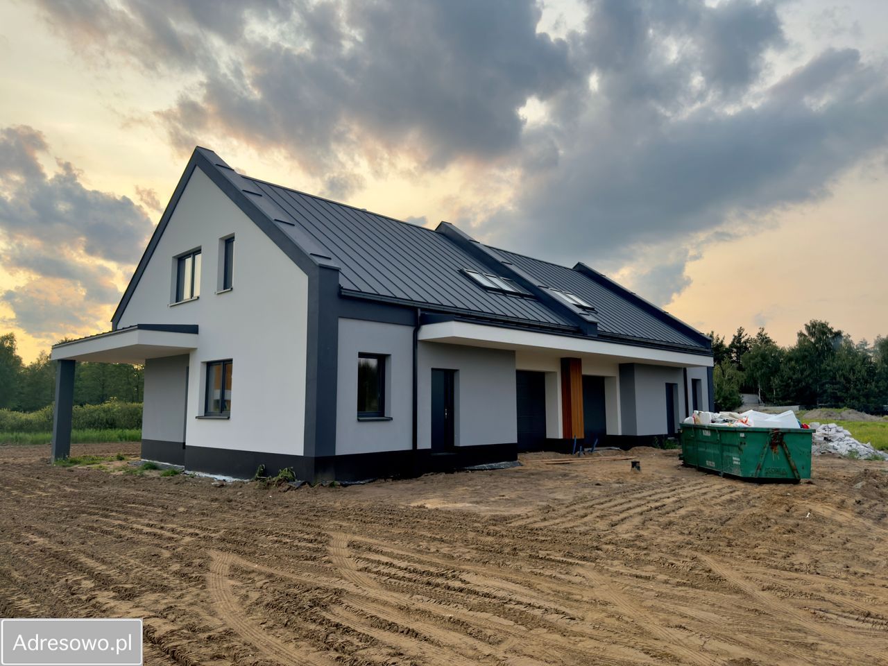 bliźniak, 5 pokoi Dębe Wielkie. Zdjęcie 3