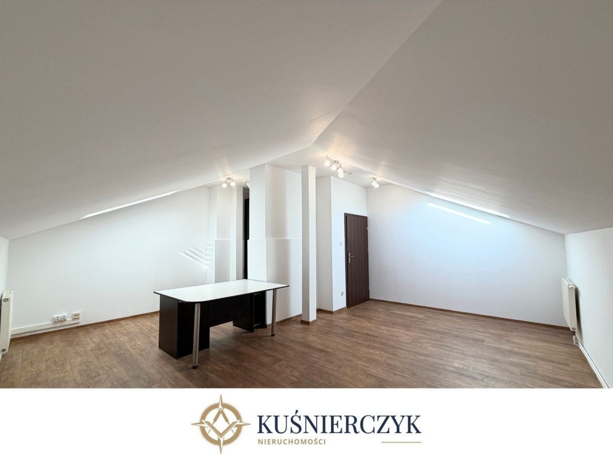 Lokal Krosno, ul. Ignacego Łukasiewicza. Zdjęcie 2
