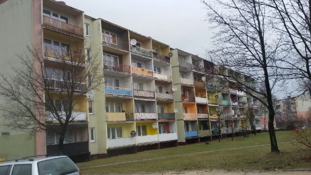 Mieszkanie 3-pokojowe Tomaszów Mazowiecki Niebrów, ul. Tomasza Ostrowskiego. Zdjęcie 1