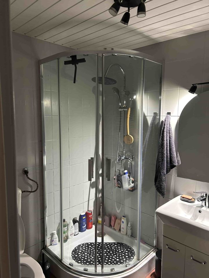 dom wolnostojący, 3 pokoje Wielotów. Zdjęcie 9