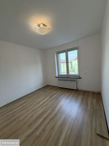 Mieszkanie 2-pokojowe Pyskowice, ul. Szopena Boczna. Zdjęcie 1