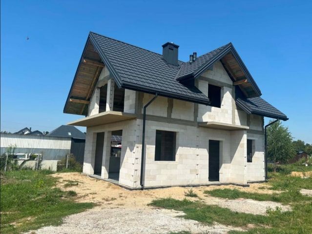 dom wolnostojący, 5 pokoi Zgierz Stępowizna. Zdjęcie 1