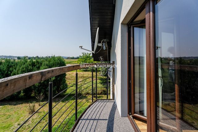 dom wolnostojący, 5 pokoi Polanowice. Zdjęcie 29