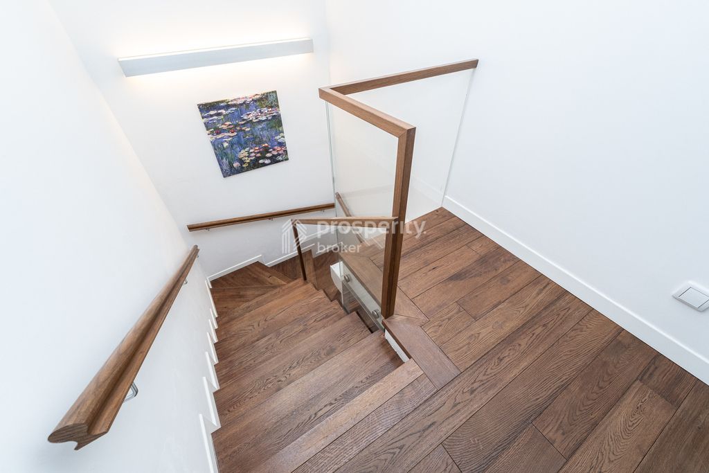 dom wolnostojący, 5 pokoi Warszawa Wawer. Zdjęcie 13