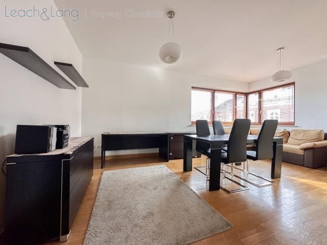 Mieszkanie 3-pokojowe Kraków Stare Miasto, ul. Napoleona Cybulskiego. Zdjęcie 2