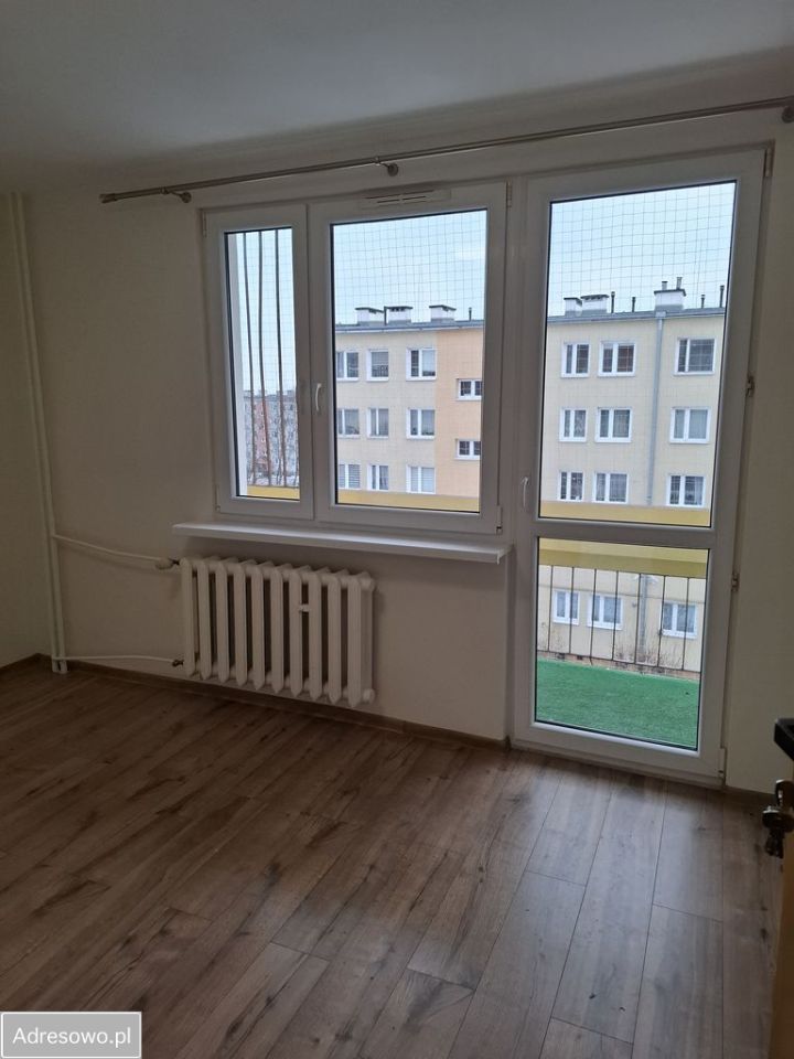 Mieszkanie 4-pokojowe Kraków Mistrzejowice, os. Piastów. Zdjęcie 1